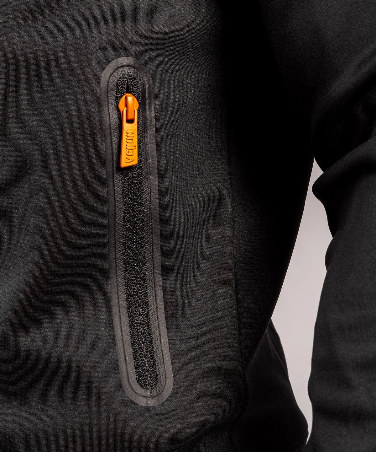Veste Venum Club 212 – Noir/Orange