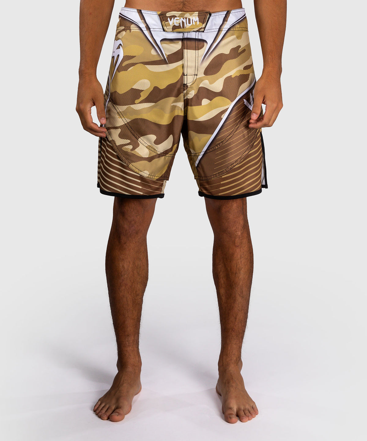 Venum Camo Hero Fightshorts - Hellbeige/Braun